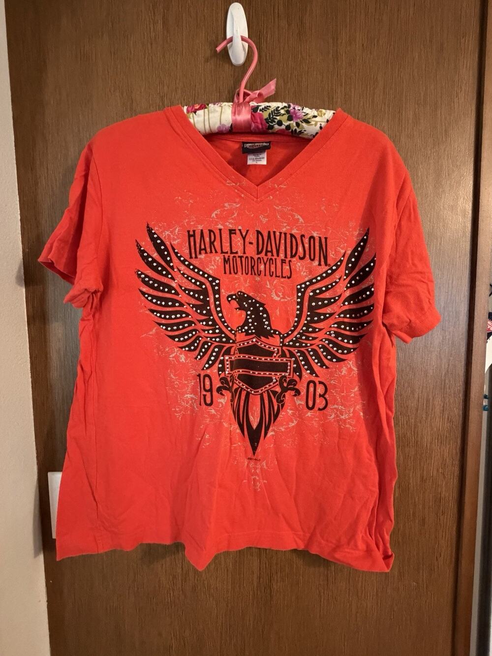 Harley Davidson 100% Cotton Womens v-neck short sleeve rhinestone shirt sz L Red